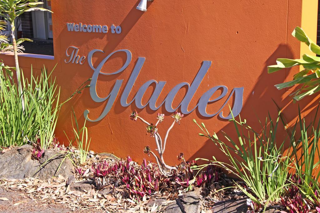 Glades Motor Inn Central Coast Extérieur photo
